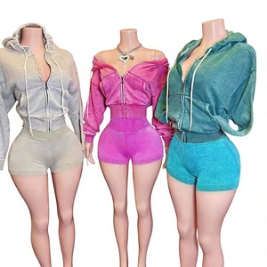 Ensemble de survêtement 2 pièces pour femme avec sweat à capuche zippé et short côtelé, couleur unie, décontracté, toutes saisons, coupe régulière, manches longues - Product Image 2