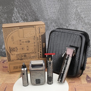 Dropshipping 740 NOUVEAU Kit de toilettage pour hommes : <span class=keywords><strong>Tondeuse</strong></span> à cheveux, Rasoir électrique, <span class=keywords><strong>Tondeuse</strong></span> à barbe et <span class=keywords><strong>Tondeuse</strong></span> nez, Corps métallique doré - Product Image 2