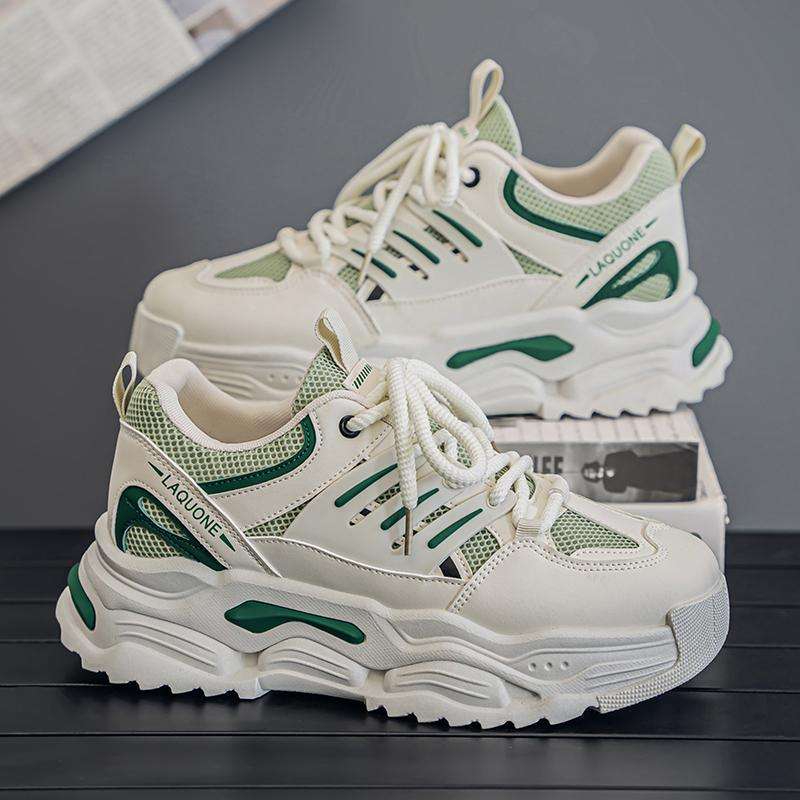 สีเขียว