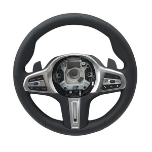 Volante BMW Modificado M5, Completamente en Cuero, 3 Radios, Estilo Deportivo, para las Series F, G, 5, 6 y 7 - Product Image 3