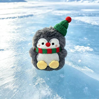 Porte-clés Pingouin en Peluche Dessin Animé Mignon, Pendentif de Sac à Dos, Breloque Décorative - Petit Cadeau pour Couples et Meilleurs Amis, Vente en Gros