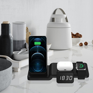 Cargador Inalámbrico 4 en 1 con Carga Rápida de 15W para iPhone 17/16/15, <span class=keywords><strong>iWatch</strong></span> <span class=keywords><strong>8</strong></span>/7/6/5/4, 2/3/<span class=keywords><strong>Pro</strong></span> y Múltiples Dispositivos - Product Image 6