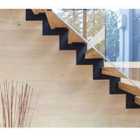 Escalier en bois de chêne, loft intérieur moderne, escalier/escalier/échelle