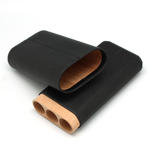 3ct cedro di legno vassoio di simulazione in fibra di carbonio in pelle <span class=keywords><strong>Cigar</strong></span> custodia con <span class=keywords><strong>Humidors</strong></span> - Product Image 4