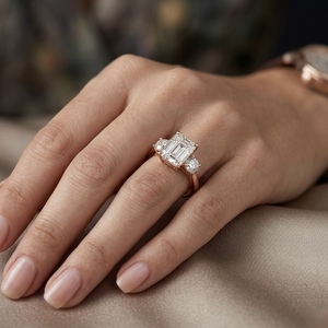 Bague de fiançailles de luxe en or rose 10 carats avec émeraude taille émeraude et diamant de laboratoire, bijoux de mariage élégants pour femme, cadeau de mariée - Product Image 3