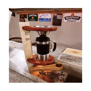 Cafetière à Verser en Bois Artisanale avec Filtre en Acier Inoxydable - Product Image 5