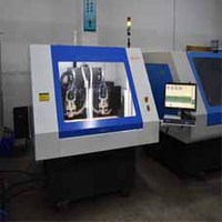 60000 tr/min broche haute efficacité automatiquement CNC Circuit imprimé carte ATC PCB forage coupe fraiseuse prix