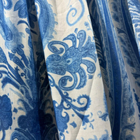 Écharpe d'été à motif Paisley avec pompons, texture douce au toucher, châle en cachemire léger, longueur moyenne, ourlet thermocollé