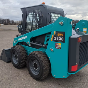 Minicargadora SUNWARD con Motor Diésel Kubota, Cilindros Hidráulicos KYB, Certificación EPA, Minicargadora Frontal - Product Image 3