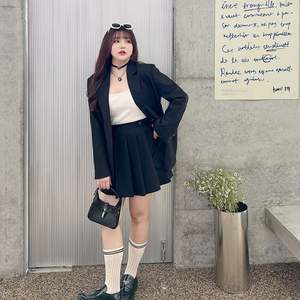 Ensemble tailleur femme Runqi couleur unie en laine peignée grande taille avec épaulettes coupe ample et mini-jupe taille haute N8303 N8304 - Product Image 5