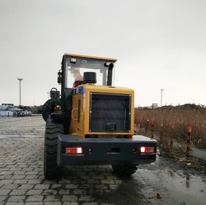 Надежный и долговечный фронтальный погрузчик SEM632D, 3 тонны, 92 кВт, емкость ковша 0,18 м³, быстрая сцепка, Лидер продаж в Боливии - Product Image 2