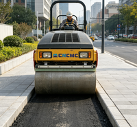 Rouleau compresseur vibrant à double tambour CNCMC haute efficacité TRDH03, capacité de montée de 30 %, vitesse de déplacement de 0 à 12 km/h, capacité de 3 tonnes, pour l'entretien routier