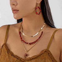 Ensemble de bijoux collier multi-rangs plaqué or en pierre naturelle et os de serpent, style mode française, pour femme, unique, vente en gros
