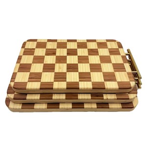 Juego de tablas de cortar de bambú con diseño de tablero de ajedrez, 3 piezas, rectangulares, con mango de latón para uso doméstico. - Product Image 2