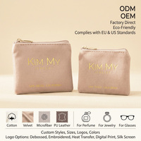 Pochette d'emballage de luxe en faux daim avec fermeture éclair et logo personnalisé, sac anti-poussière en velours pour bijoux (bague, boucles d'oreilles, collier)