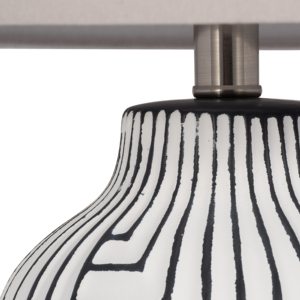 Lampada da Tavolo con Base in Ceramica a Texture Tribale, Illuminazione Decorativa per Camera da Letto, Soggiorno e Comodino - Product Image 4