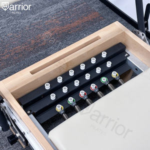 <span class=keywords><strong>Reformer</strong></span> de <span class=keywords><strong>Pilates</strong></span> de Madera con Torre, Máquina Profesional para Estudio de <span class=keywords><strong>Pilates</strong></span> Comercial - Product Image 4