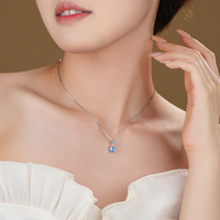 Collier pendentif chic en argent sterling 925 avec 3 pierres rondes serties de 4 griffes, zircon bleu, chaîne maille forçat, bijoux fins pour femme
