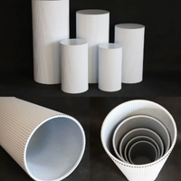 Élégant ensemble de 5 socles cannelés cylindriques populaires en métal pour présentoirs de mariage et de fête