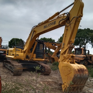 Excavateurs d'occasion de 20 tonnes à prix abordable Excavateurs sur chenilles d'occasion PC200-8 Komatsu avec de bonnes performances en stock - Product Image 6