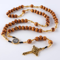 Chapelet perlé en bois avec croix plaquée or et collier de chapelet de prière catholique