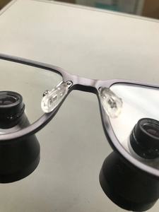 MINI-loupe dentaire ronde TTL, chirurgicale personnalisées 3,5x avec <span class=keywords><strong>IPD</strong></span> du client et longueur de fonctionnement - Product Image 6