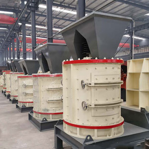 Precio de fábrica: Trituradora de martillos vertical compuesta para arcilla y arena, ideal para ladrillos, rocas y canteras de montaña. - Product Image 2