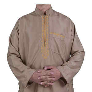 ثوب رجل صلاة إسلامي حديث على الطراز الباكستاني 2 طقم مع رباط بنطال بوليستر أبيض ومطرز - Product Image 4