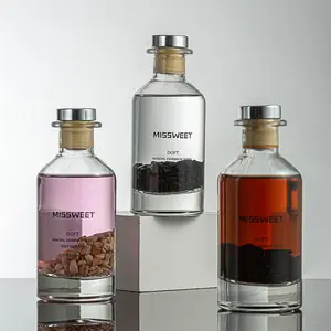 200ml 300ml 500ml trasparente vuoto Vodka liquore Gin Rum Tequila Whisky Brandy Spirit bottiglie di vetro con sughero