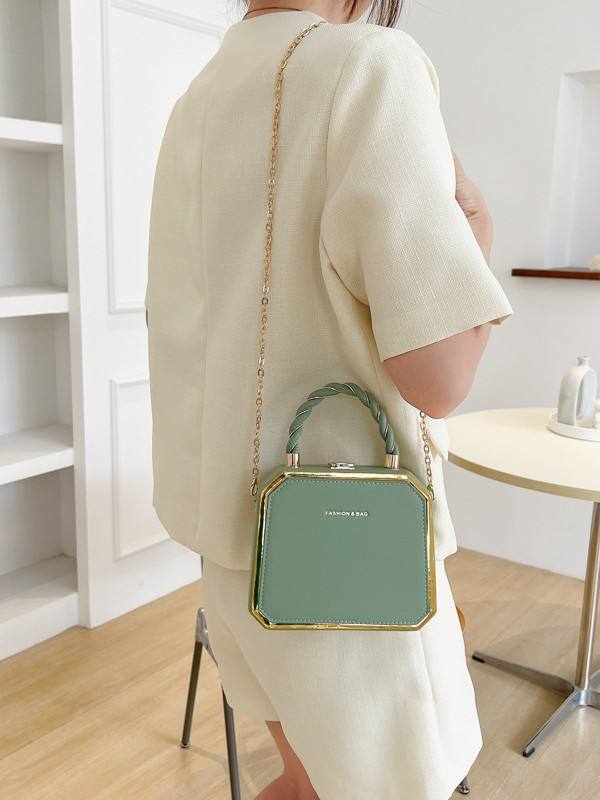 สีเขียว