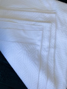 Juego de Toallas de Damasco Tejidas para Hajj/Ihram para Hombres Musulmanes, Venta Caliente de Fábrica, Poliéster Microfibra, Ecológico, Antimicrobiano, Blanco, 2 Piezas - Product Image 3