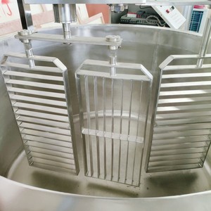 Tanque de Queso Eléctrico de Vapor de Acero Inoxidable 300L Tina Quesera de 500 Litros Latas de Queso de 1000 Litros - Product Image 4