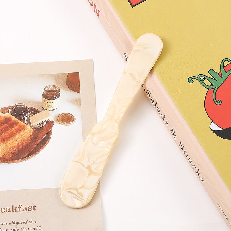 Cuchillo beige