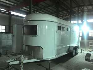 รถพ่วงม้าสุดหรูระดับเศรษฐกิจ ได้รับการรับรองมาตรฐาน CE รับน้ำหนักได้ 2400 กก. รับประกัน 12 เดือน ดีไซน์แบบลอยตัวสำหรับม้า - Product Image 3