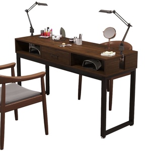 Mesa de manicura retro mejorada con lámpara americana de clip, económica, para salón de uñas, individual o doble, estilo minimalista de celebridad de internet. - Product Image 6