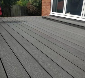 <span class=keywords><strong>Terrasse</strong></span> en <span class=keywords><strong>composite</strong></span> moderne 3D à grain de bois gaufré, imperméable, ignifuge, résistant aux UV et antidérapant, de haute qualité - Product Image 4