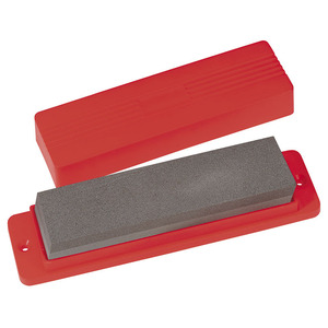 Pierre à aiguiser rectangulaire en oxyde d'aluminium Fervi, grain moyen fin, pour couteaux et haches, rouge - Product Image 1
