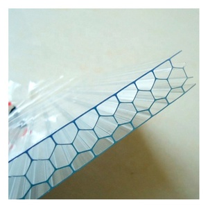 Panneau de toit en nid d'abeille en <span class=keywords><strong>polycarbonate</strong></span> <span class=keywords><strong>transparent</strong></span> 8 mm-16 mm, multicouche, double couche, feuille de <span class=keywords><strong>polycarbonate</strong></span> alvéolaire cellulaire - Product Image 6