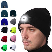 Berretto LED Ricaricabile con 4 Luci Brillanti e Ricarica USB, Cappello Caldo Lavorato a Maglia con Lampada Frontale per Regali Outdoor
