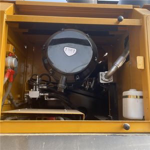 Machine puissante, grande capacité de levage, construction robuste, excavatrice d'occasion Sany SY365H, moteur Cummins, boîte de vitesses, pompe, modèle 2023 - Product Image 4