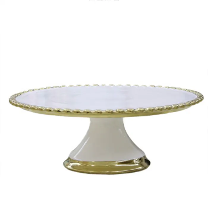 Supporto per torta in ceramica da diserbo elegante bianco di alta qualità con Bakeware di Design in rilievo