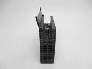 6ES7 331-1KF02-0AB0ใหม่ S7-300 SM331อนาล็อกอินพุตแบบไม่มีเทอร์มินัล PLC - Product Image 1