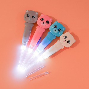 Cure-oreilles lumineux pour enfants avec tête d'ours de dessin animé remplaçable, emballage anglais - Product Image 4