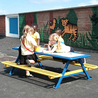 Table de pique-nique extérieure en métal durable avec surface de jeu personnalisée, table de jeu éducative pour l'école, le parc et les enfants