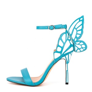 Sandalias de tacón alto con diamantes brillantes para mujer, talla grande 45, de ajuste <span class=keywords><strong>ancho</strong></span>, con una sola tira, estilo stiletto, para verano. - Product Image 3