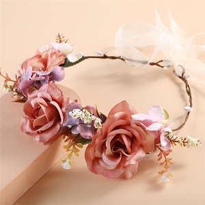 Nuovo arrivo tessuto testa <span class=keywords><strong>di</strong></span> <span class=keywords><strong>fiori</strong></span> corone copricapo all'ingrosso accessori <span class=keywords><strong>per</strong></span> <span class=keywords><strong>capelli</strong></span> con disegno floreale - Product Image 5