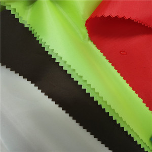 Tissu en taffetas 100% polyester 210T <span class=keywords><strong>enduit</strong></span> de PU, imperméable 3000 mm, pour imperméable, veste, parapluie - Product Image 5