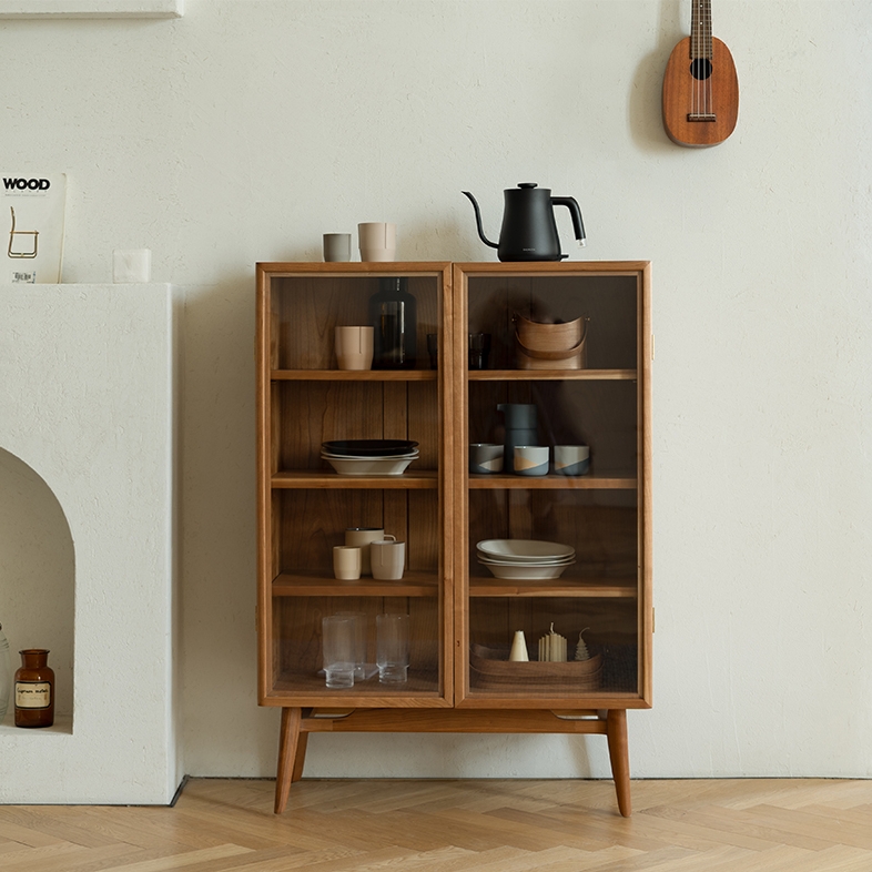 Modelo de cristal transparente de madera de cerezo norteamericano.