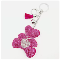 Porte-clés multicolore en forme d'ours, best-seller, pour sacs et voitures, ornement scintillant entièrement en strass avec pompons