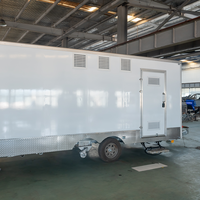 Cuisine mobile Pizza Piaggio pour la restauration rapide, entièrement équipée, en acier inoxydable, en aluminium, résistante à la rouille, isolée, intégrée